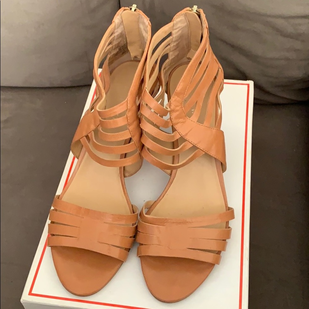 nine-west genuine tan leather heels.